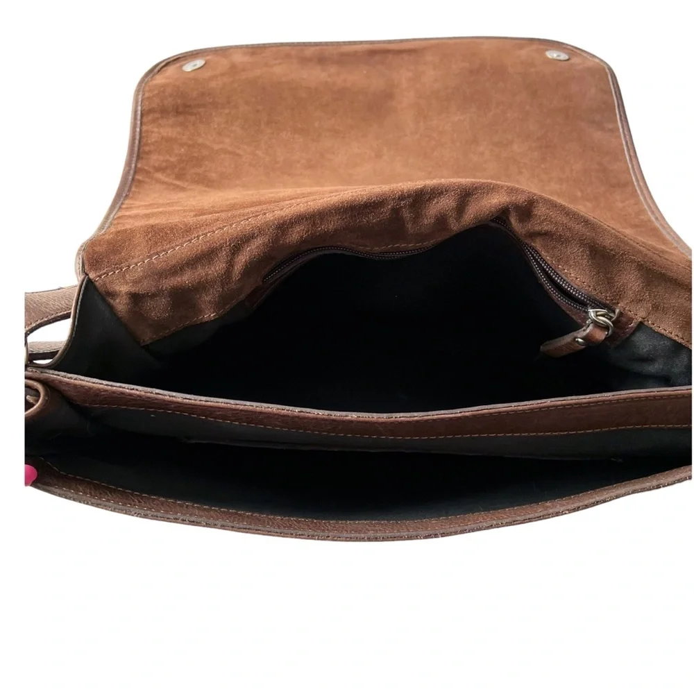 Valentina In Pelle Pebbled Leather Messenger Bag - Unisex
